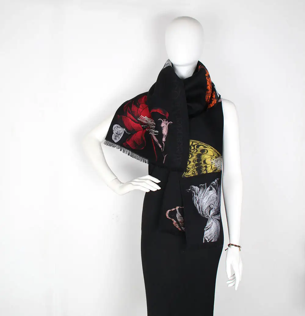 Botanical Reel Scarf, Black/Red