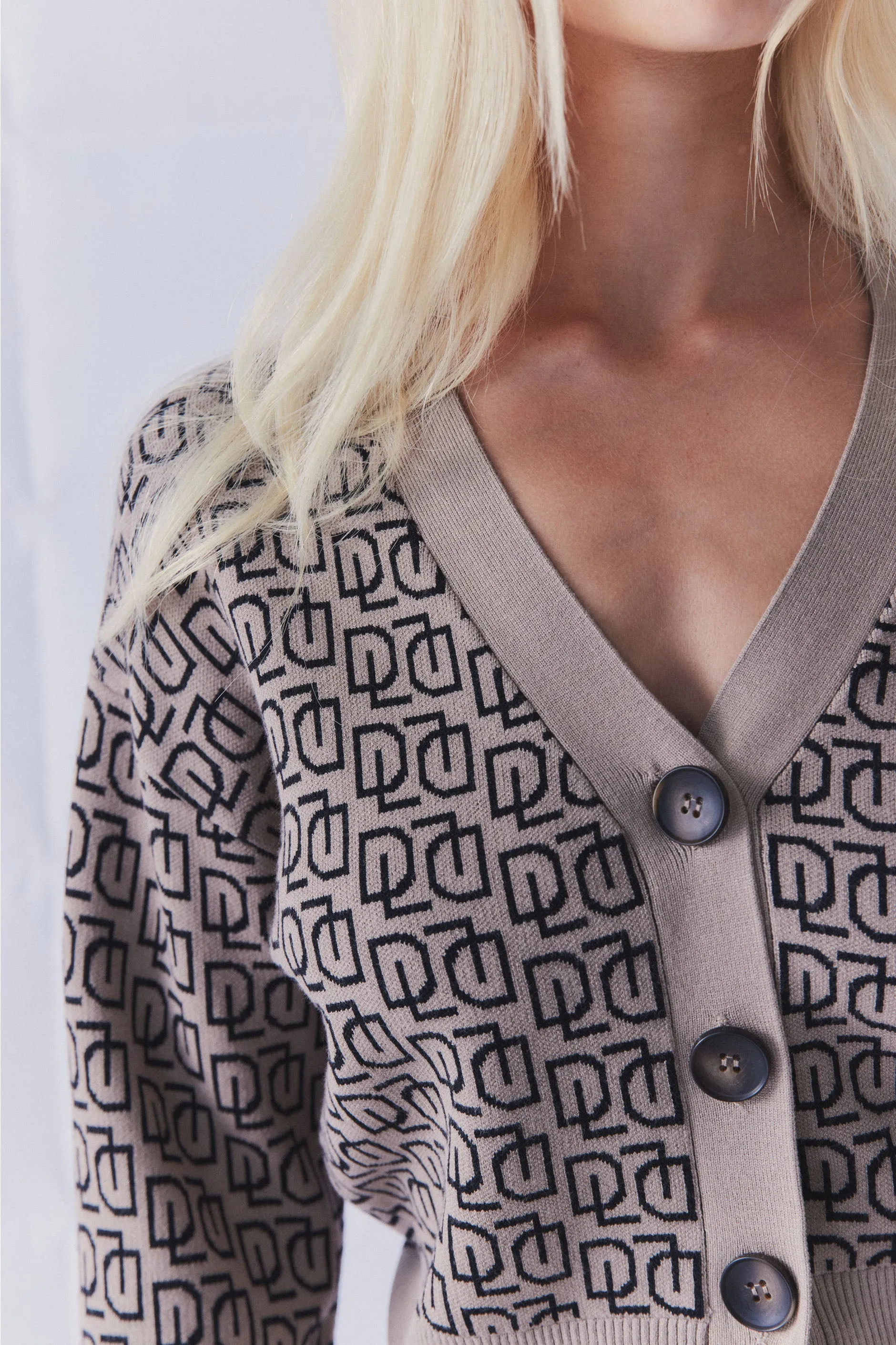 D-Luxe Monogram Knit Cardigan