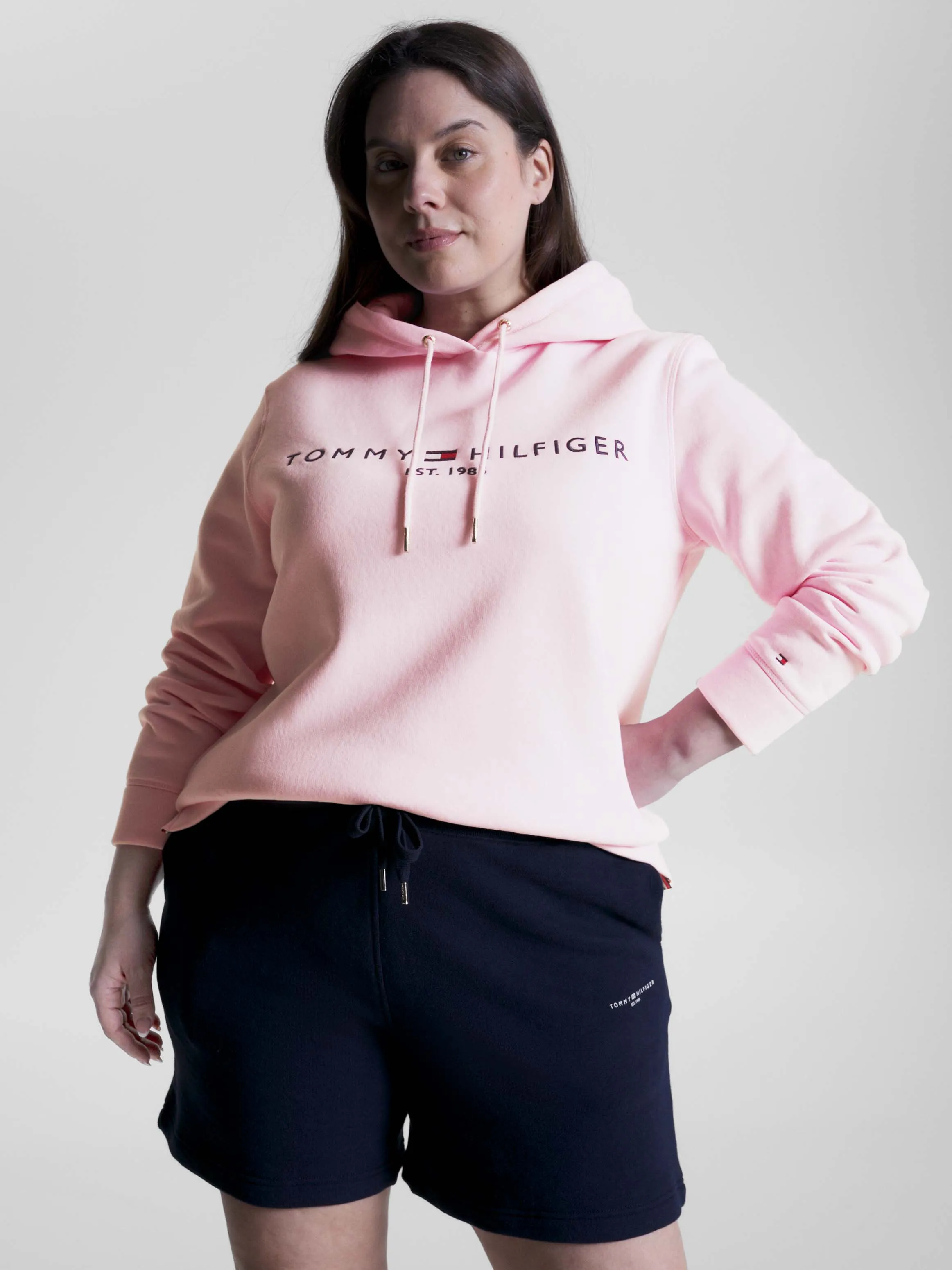 Essential Curve Logo Hoodie  | Sweatshirts & Hoodies |  Tommy Hilfiger