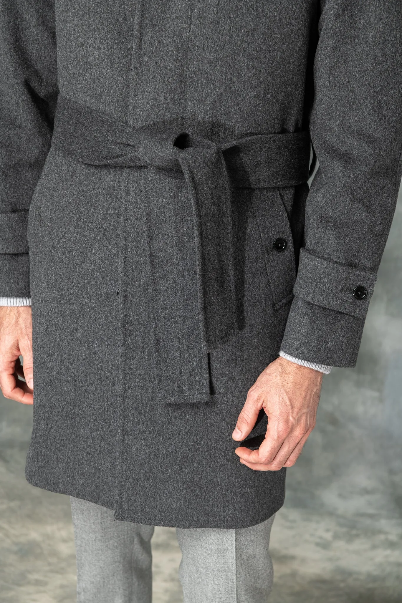 Grey raglan coat in Loro Piana wool – Made in Italy