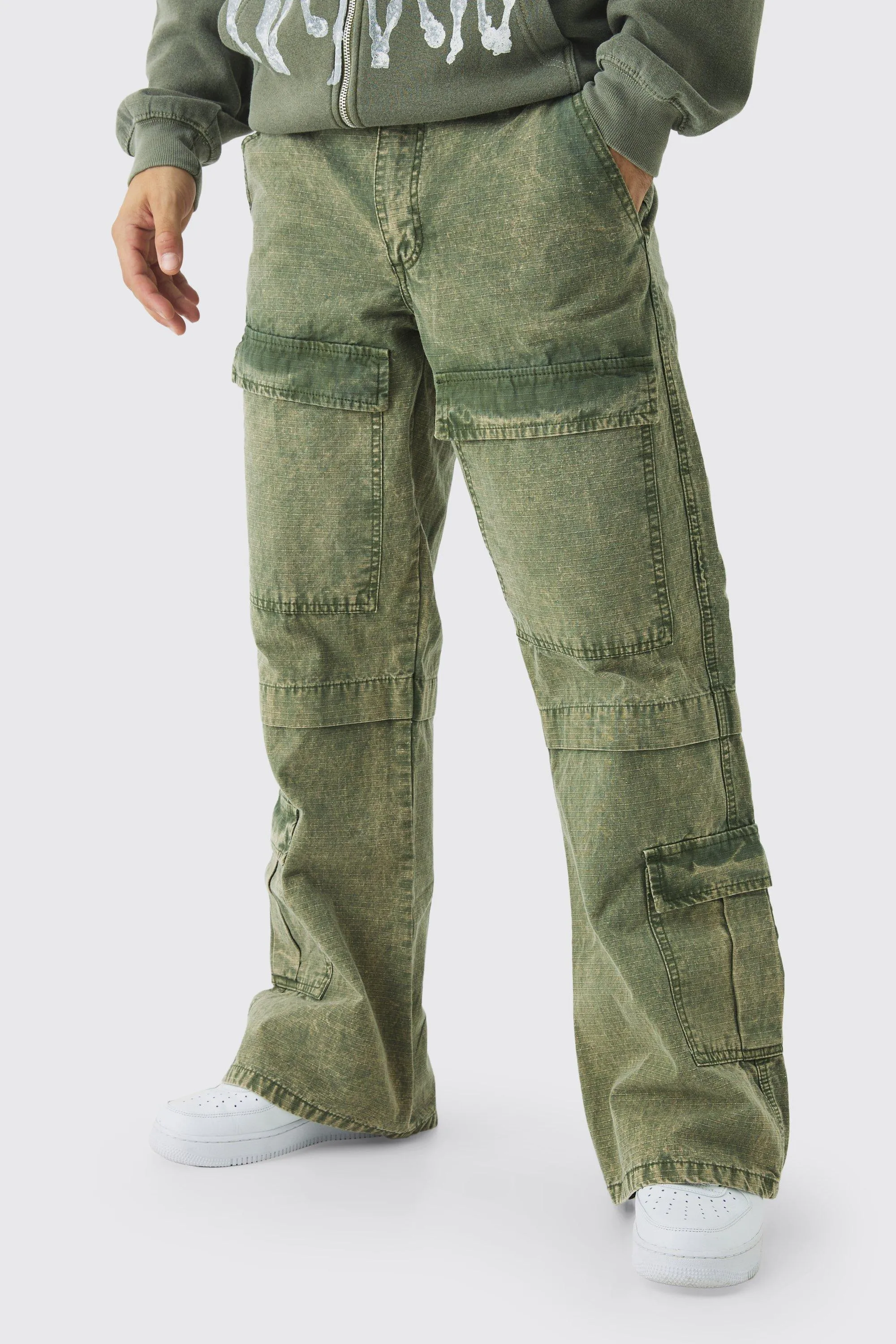 Relaxed Flared Oil Wash Ripstop Cargo Trousers